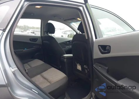 2021 Hyundai Kona Se z USA, uszkodzony, nr VIN KM8K1CAA1MU658421